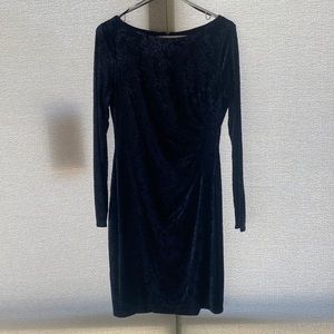 NWOT- Vince Camino Long Sleeve Navy Dress with shimmer velvet details